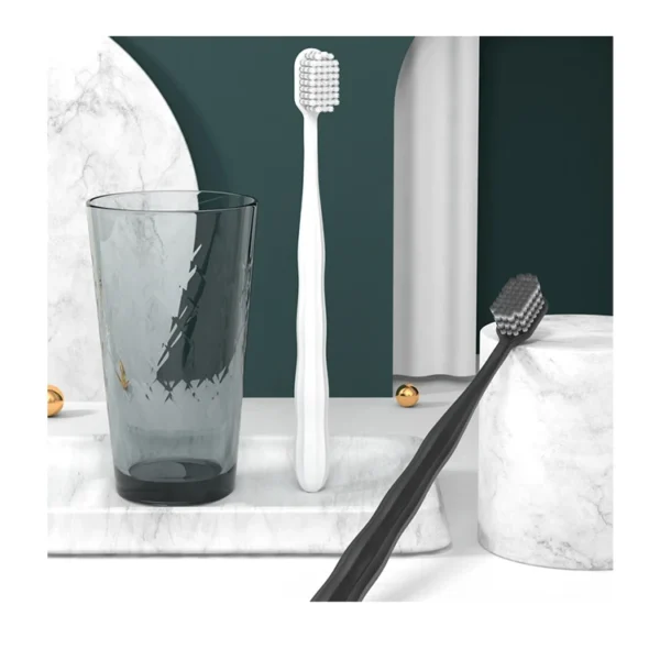 Spiral Wide Head Superfine Soft-bristled Daily Use ToothBrush - view 3 TB0017 Spiral Wide Head Superfine Soft-bristled Daily Use Toothbrush — detail view 3