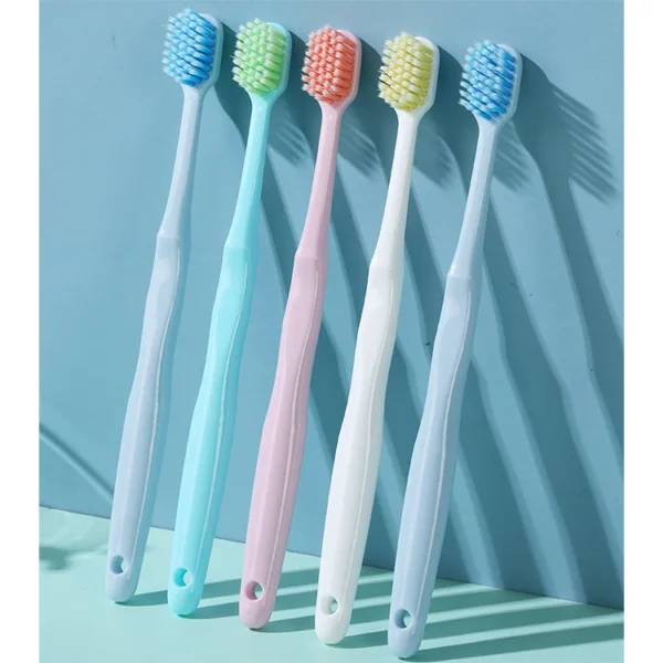 TB0018 High Density Soft Filament Cleaning Dental Toothbrush — detail view 4