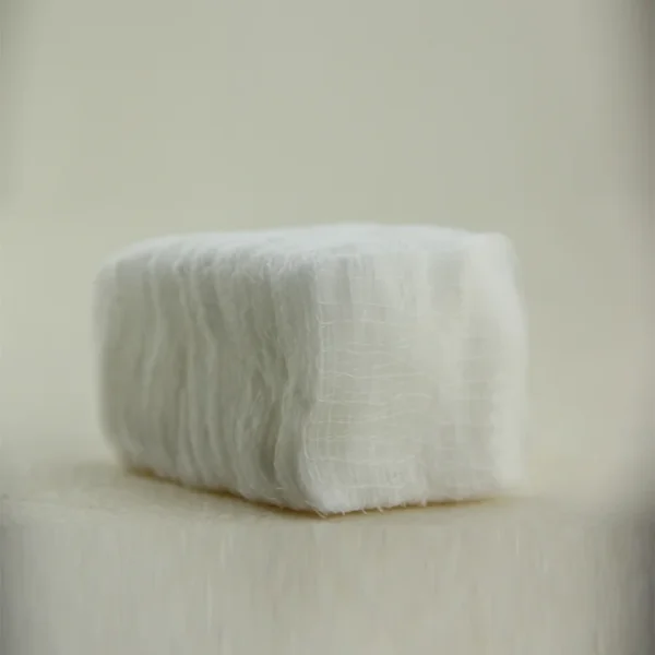 CW004 2 × 2 in, 8-Ply Dental Gauze Sponge — detail view 2