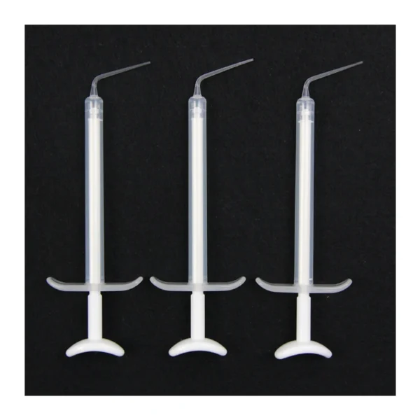 1ml Disposable Curved Integrated Manual Dental Root Canal Irrigation - view 2 SN036-037 Curved Manual Root Canal Irrigation Syringe — detail view 2