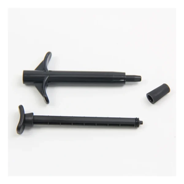 SN030-7 2 mL Black Disposable Flowable Dental Resin Syringe Injector — detail view 2