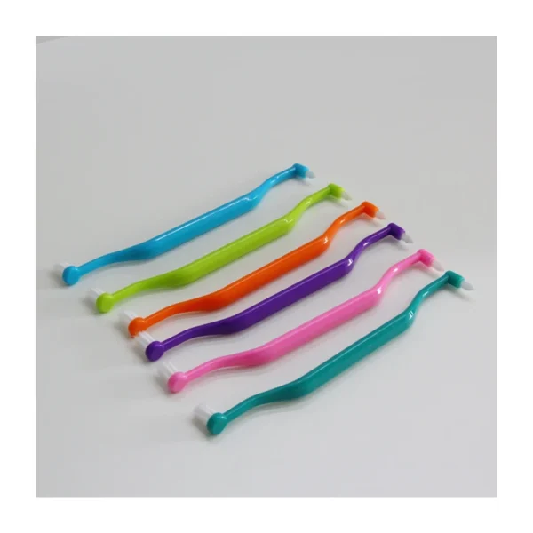 TC009-9 Double Head Dental Orthodontic Toothbrush — detail view 2